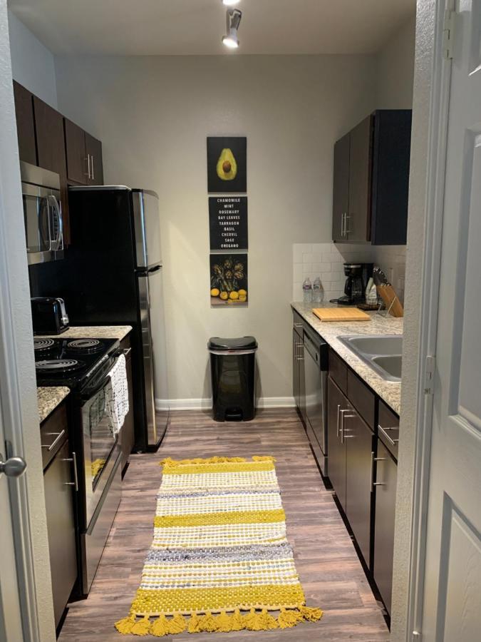 Newly Furnished 1Br Apartment W/ Hermann Park View Houston Extérieur photo